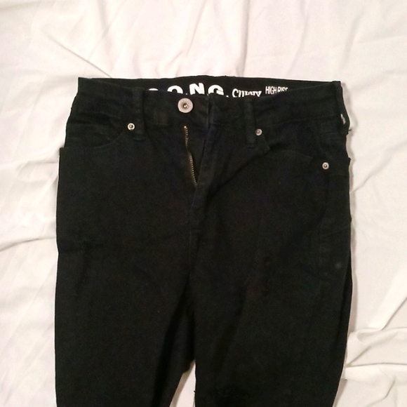 Jeans - Picture 1 of 5